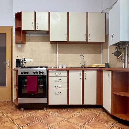 Appartamento Traveler'S Retreat Braşov Esterno foto