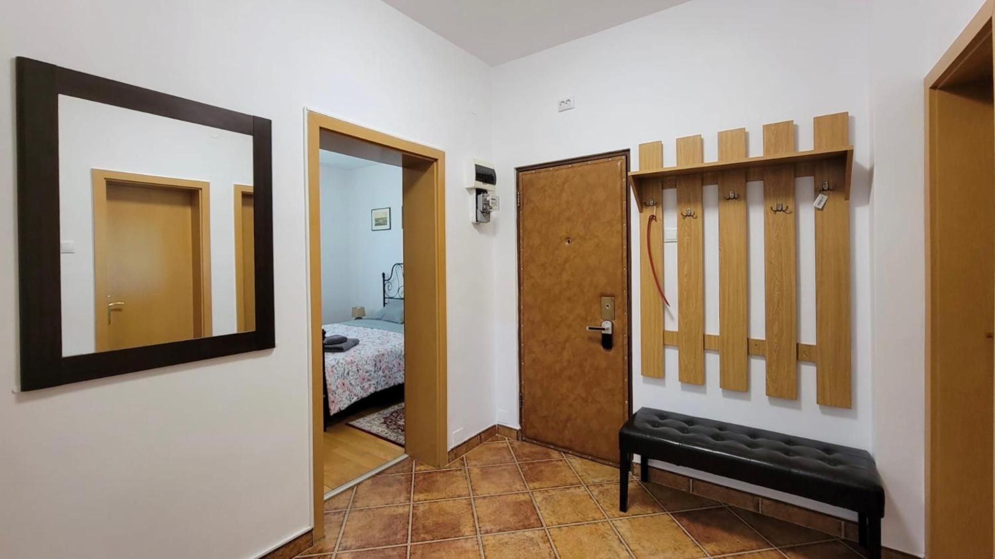 Appartamento Traveler'S Retreat Braşov Esterno foto